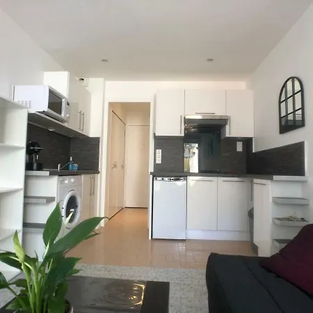 Apartment De La Mer Nice